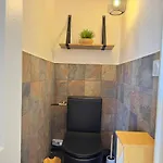 Апартаменты Cosy-tout-a-pieds Neuf Coeur Saint-raphael Сен-Рафаэль