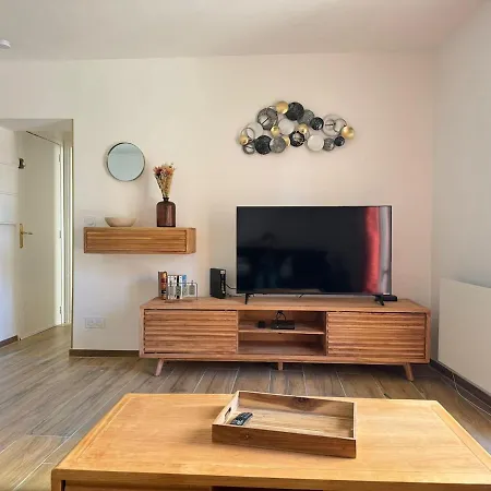 Cosy-tout-a-pieds Neuf Coeur Saint-raphael * Сен-Рафаэль