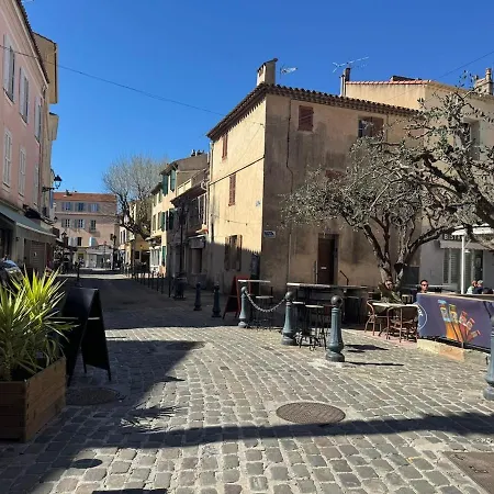 Cosy-tout-a-pieds Neuf Coeur Saint-raphael Apartman